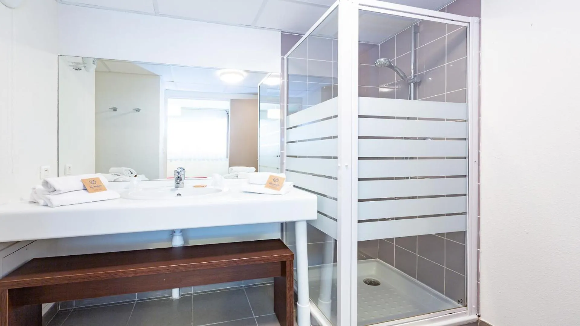 Hotel Vacanceole - Les Chambres De La Baie Roz-sur-Couesnon